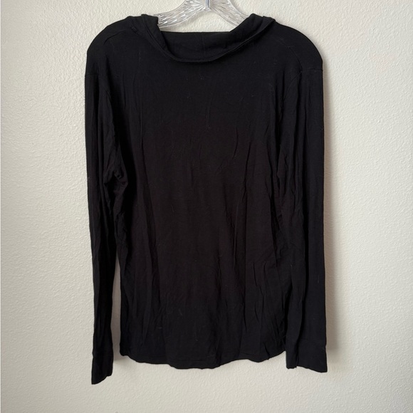 SKIMS Pajama Button Up Long Sleeve Sleep Shirt Size Small PJ Rayon Top - Picture 2 of 4